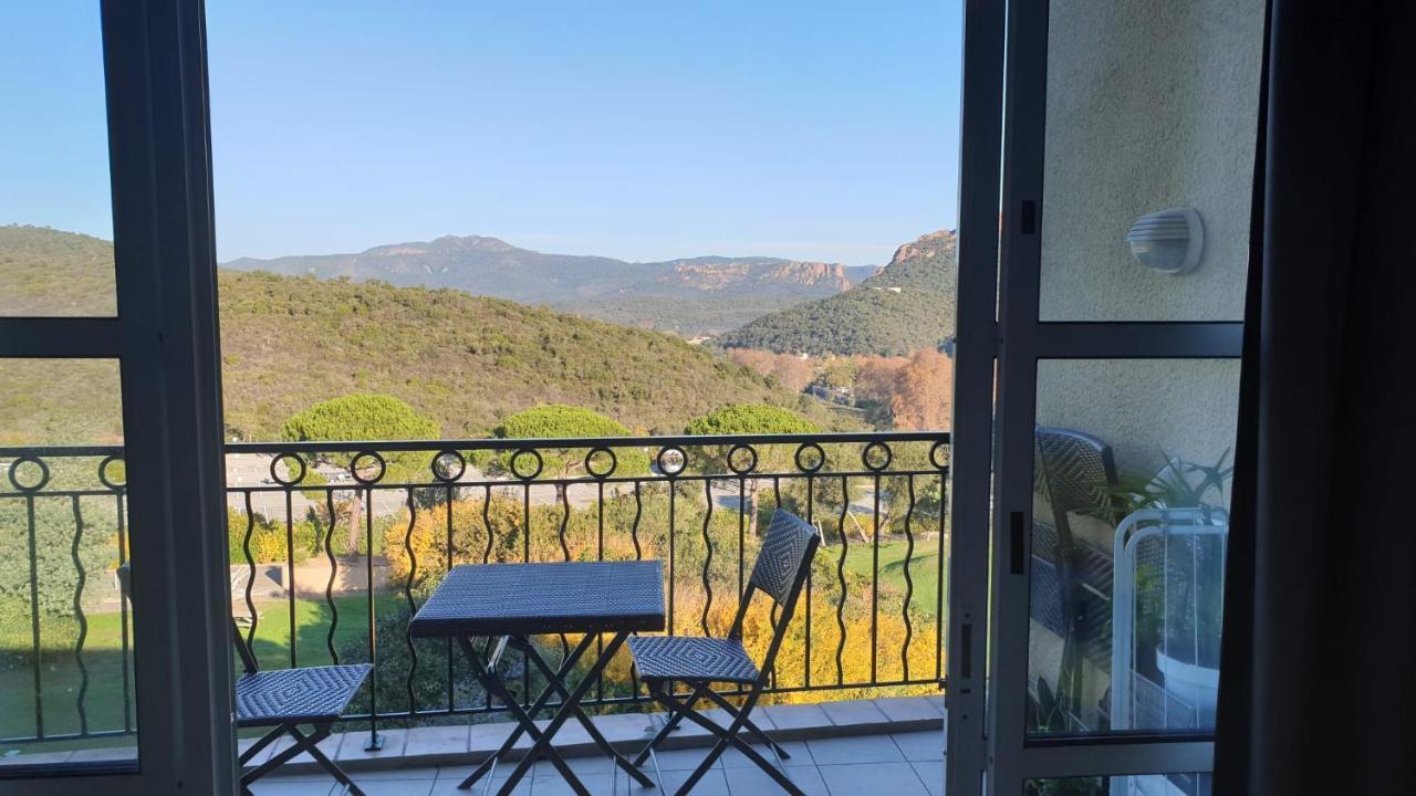Vacances Cap Esterel Apartment - Agay Saint-Raphaël Εξωτερικό φωτογραφία